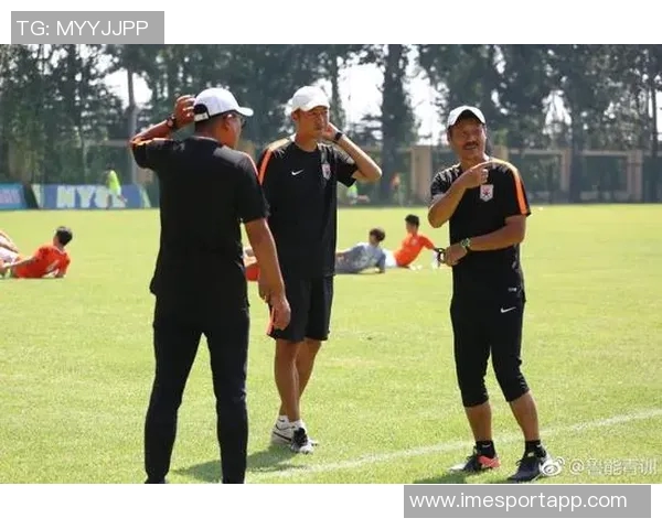 斯普利特赞杨瀚森场下努力训练心肺与力量这位年轻球员的拼搏精神值得认可 斯普利特赞杨瀚森场下努力训练心肺与力量这位年轻球员的拼搏精神值得认可