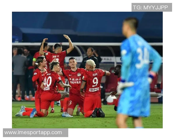 河南俱乐部酒祖杜康逆转成都蓉城何超世界波助力球队获胜 河南俱乐部酒祖杜康逆转成都蓉城何超世界波助力球队获胜