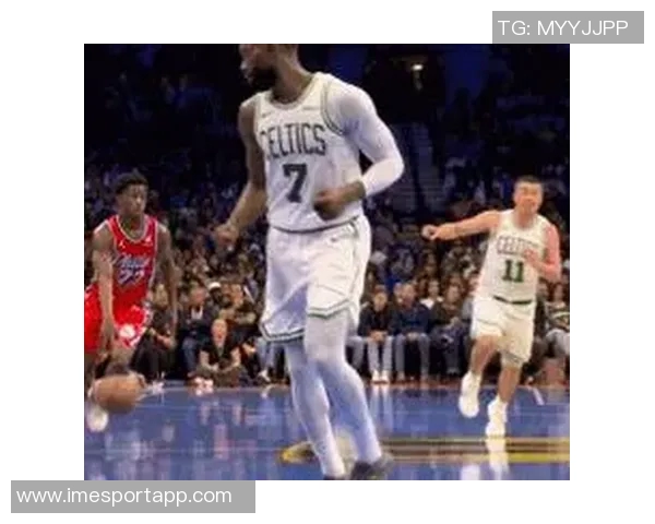 埃奇库姆表现低迷遭遇瓶颈14投仅中3三分球全失仅得7分4板4助