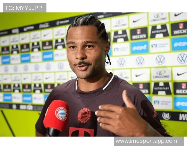 拜仁与格纳布里洽谈降薪续约至2028年球员表示双方正在积极沟通