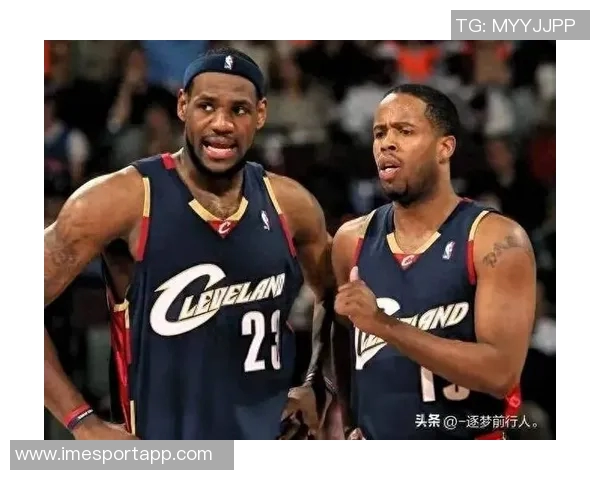 詹姆斯全力支持达蒙琼斯助其在人生道路上不断前行 詹姆斯全力支持达蒙琼斯助其在人生道路上不断前行